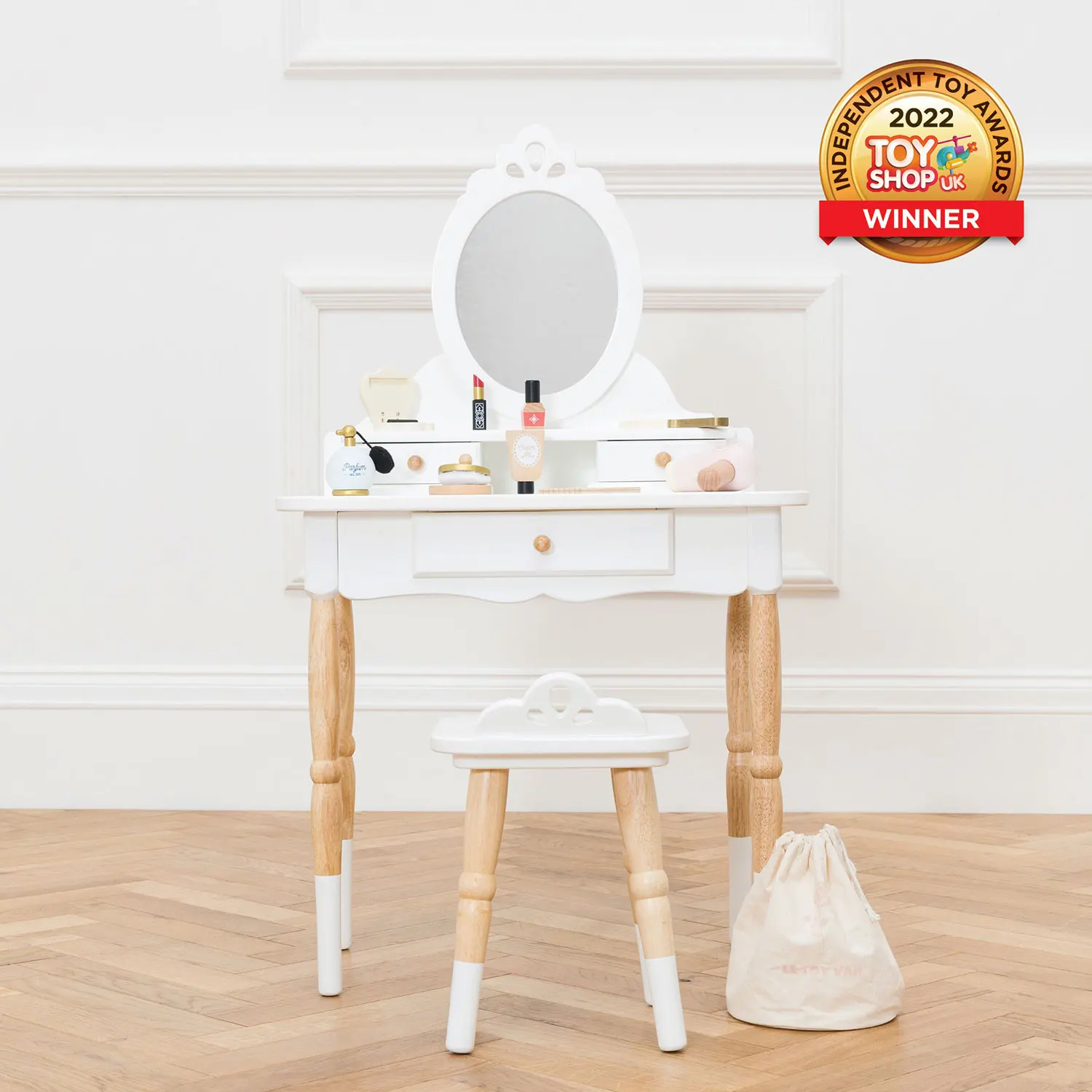 Frisiertisch / Dressing-up Vanity Table & Stool-Le Toy Van (LTV)