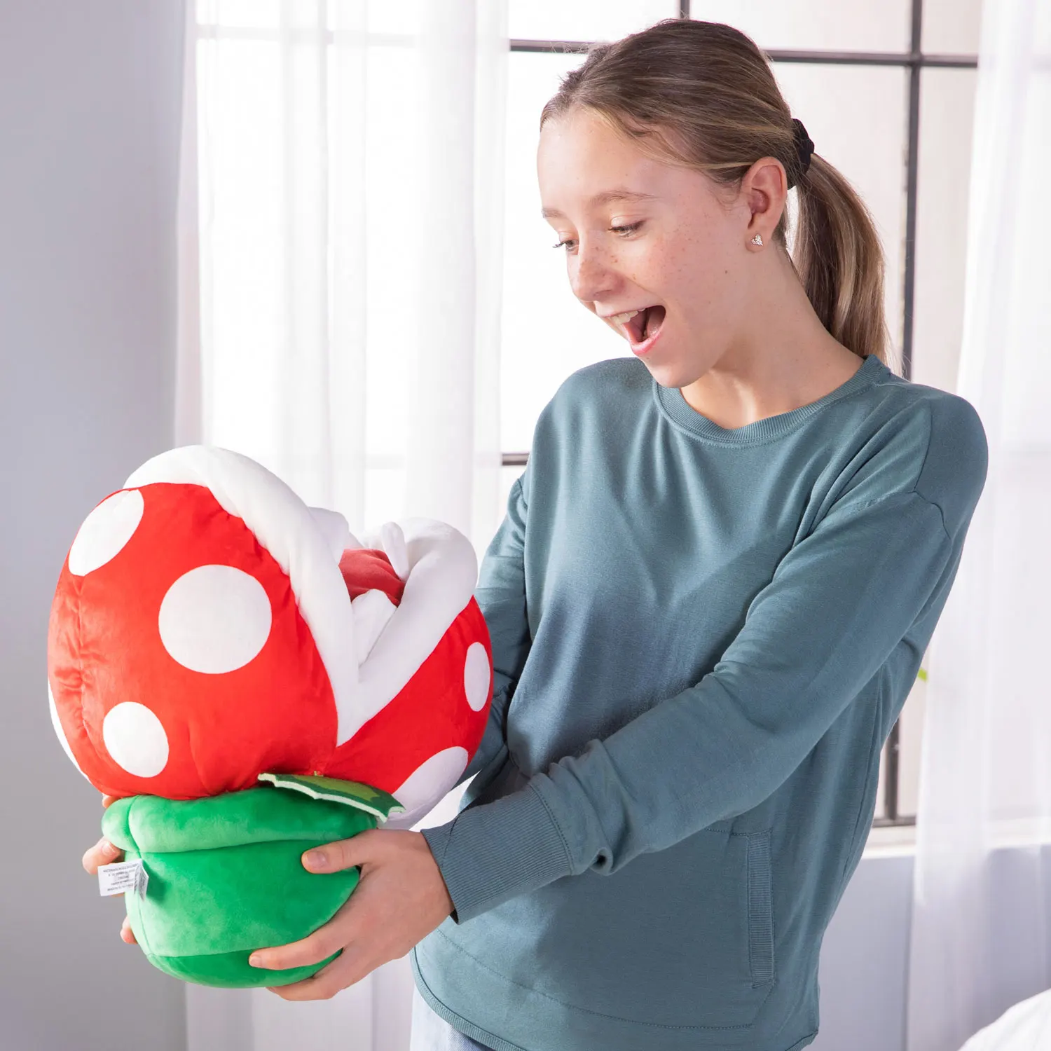 PIRANHA PLANT MEGA MOCCHI-MOCCHI-TOMY