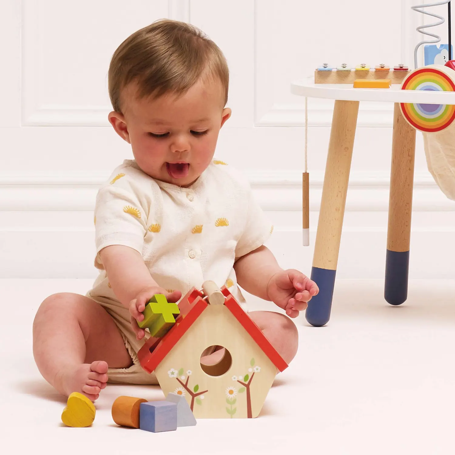 Mein kleines Vogelhaus / Woodland Bird House Shape Sorter (New Look)-Le Toy Van (LTV)